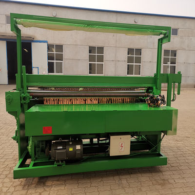गुणवत्ता  Anticorrosion Chicken Fence Wire Mesh Welder Automatic फैक्टरी